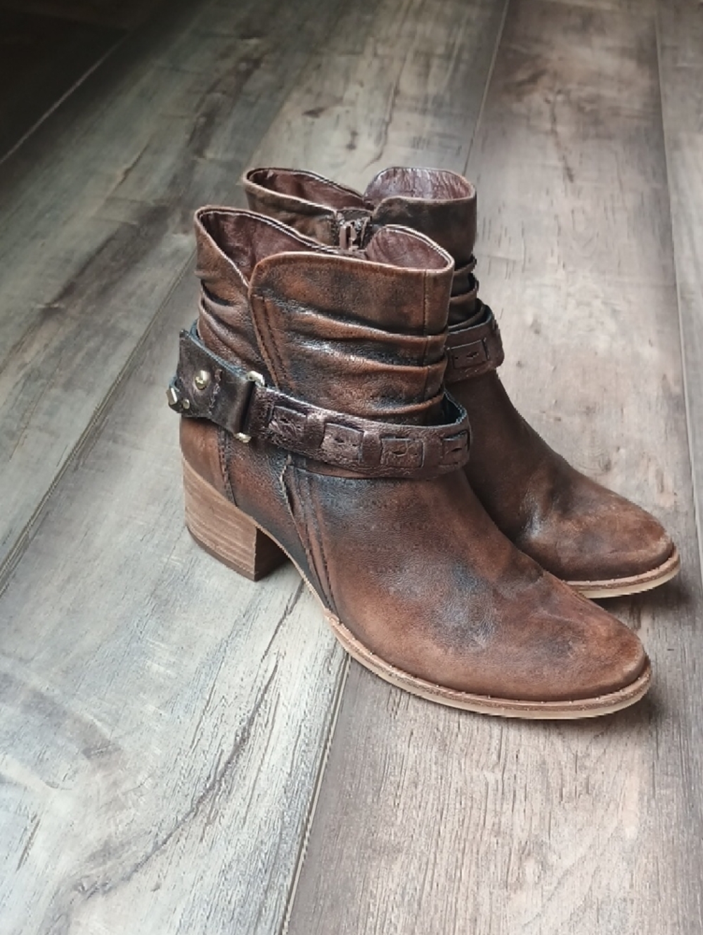 Earth Brown Distressed Leather Ankle Boots with Buckle Strap - Picture 3 of 11